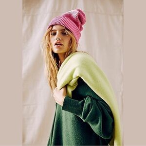 New🌟 Free People Outside the Lines Beanie-Pink